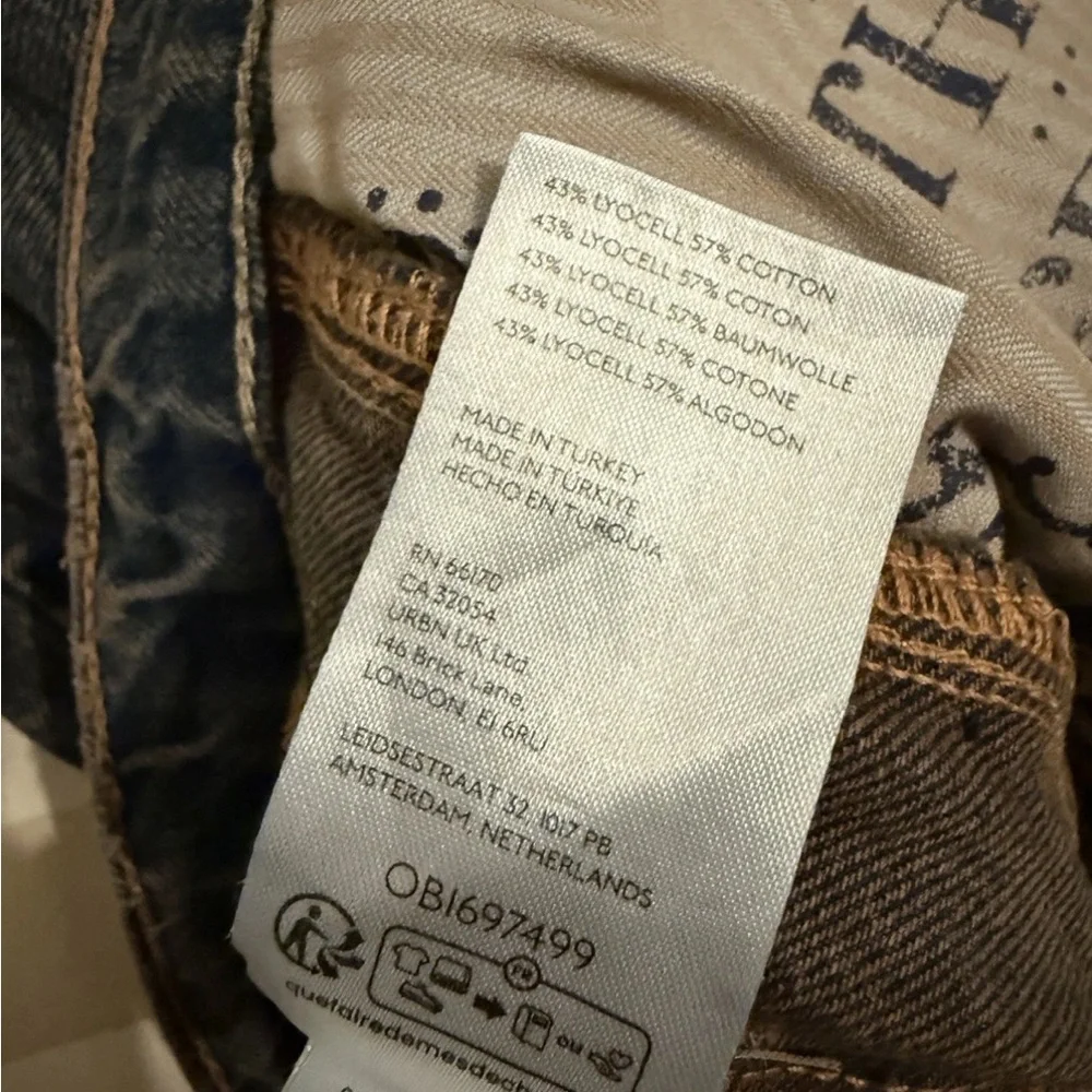 We The Free Indigo Lucky You Barrel Jeans - Picture 9 of 10